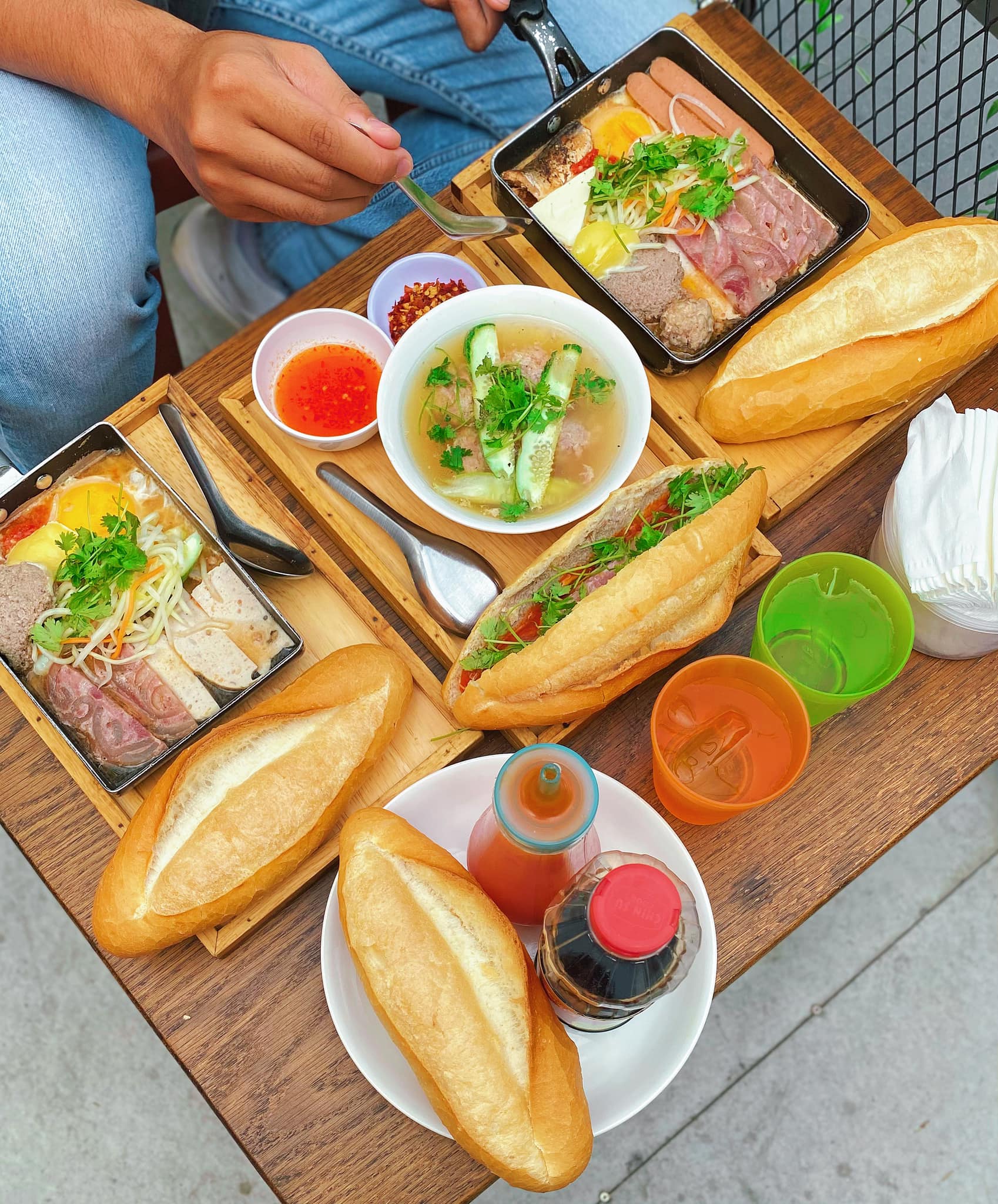 bánh mì Nha Trang 