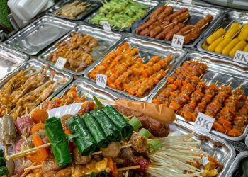 Tổng hợp Review những quán ăn vặt vỉa hè Nha Trang mà bạn không nên bỏ qua