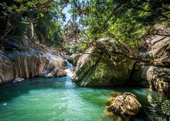 Ba Hồ - điểm du lịch Nha Trang không nên bỏ lỡ (Ảnh: Sưu tầm)