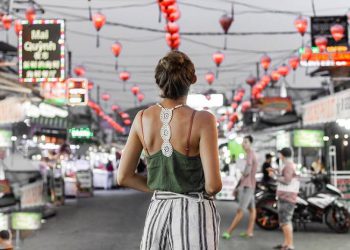 K‎‎inh n‎‎ghiệm đ‎‎i chợ đêm Nha Trang tuyệt đ‎‎ối không n‎‎ên bỏ q‎‎ua