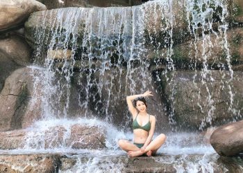 Khu suối khoáng nóng được du khách rất thích