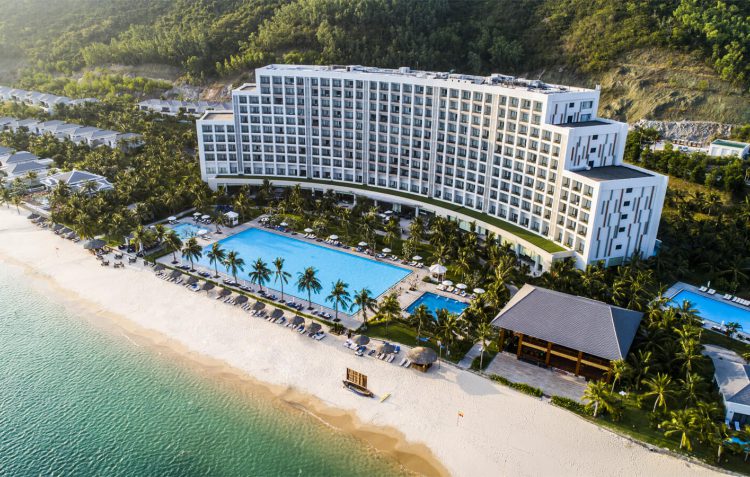 Review Vinpearl Resort Nha Trang