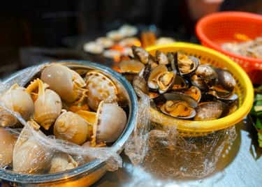 Hải sản được chế biến vô cùng sạch, an toàn mang đến cho thực khách những món ăn ngon miệng, chất lượng