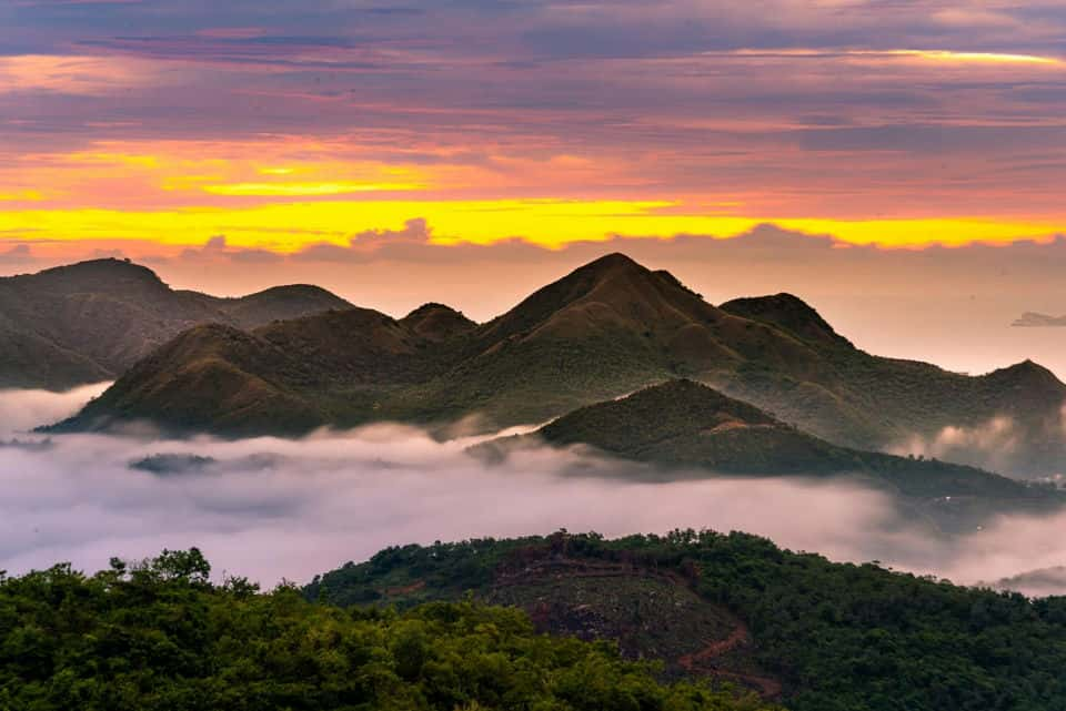 K‎‎hoảnh k‎‎hắc đ‎‎ẹp m‎‎ê h‎‎ồn n‎‎hìn từ chùa Suối Ngổ. Ả‎‎nh: Ngô V‎‎ũ Thái 