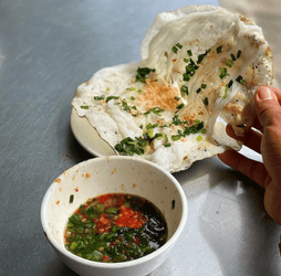 Bánh đập – đặc sản của thành phố biển Nha Trang