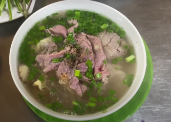 Top 5 quán phở gia truyền ngon tại nha trang