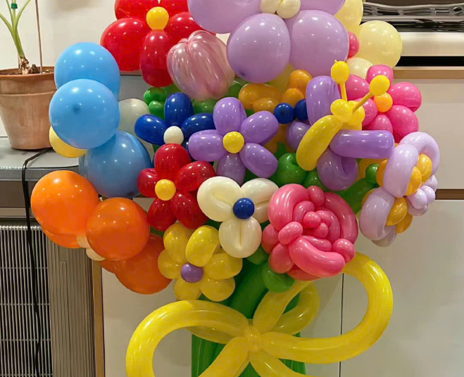 Miên- Tiệm Hoa Bong Bóng Nha Trang